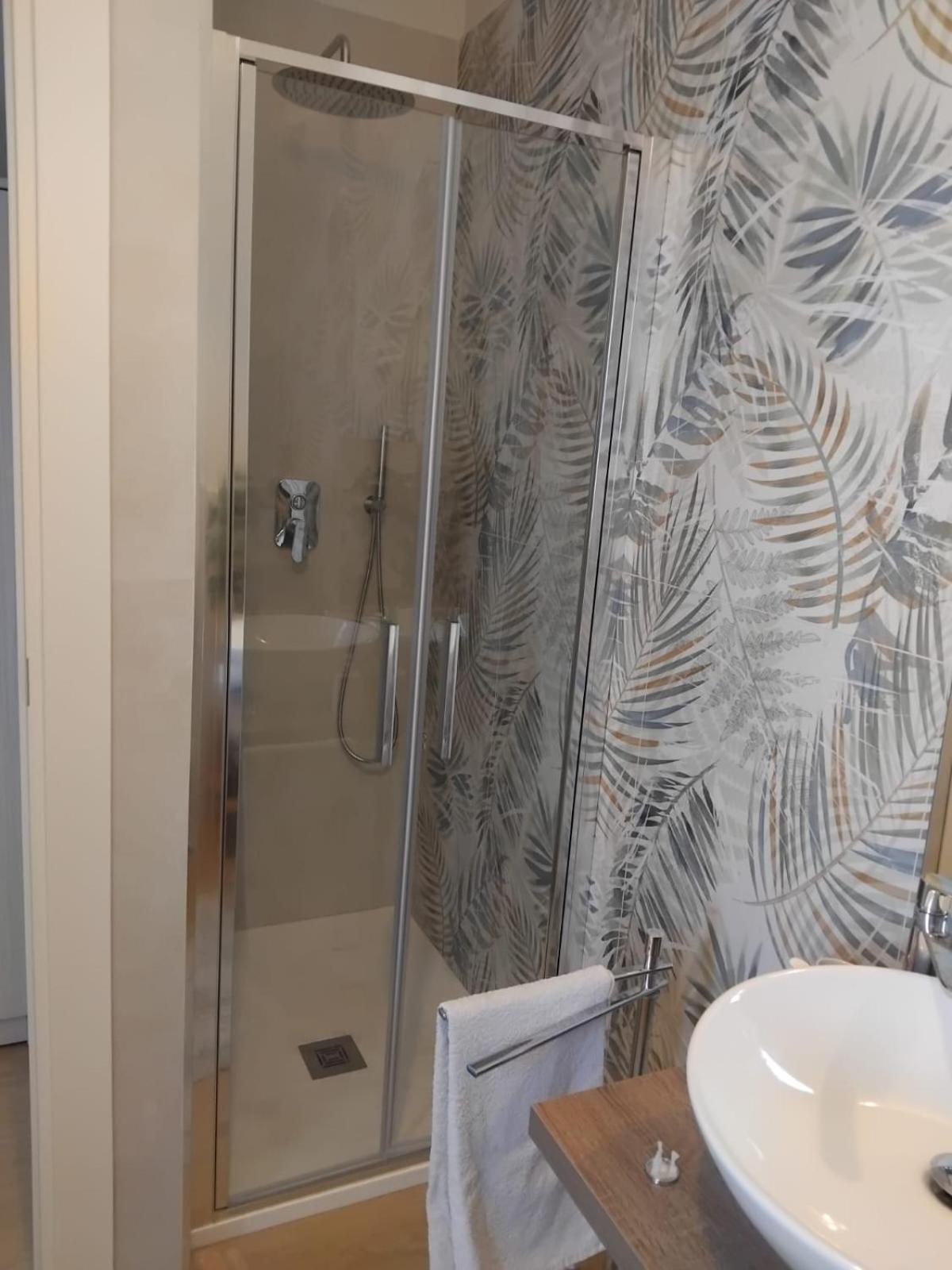 Marco Polo Suite Пескара Экстерьер фото